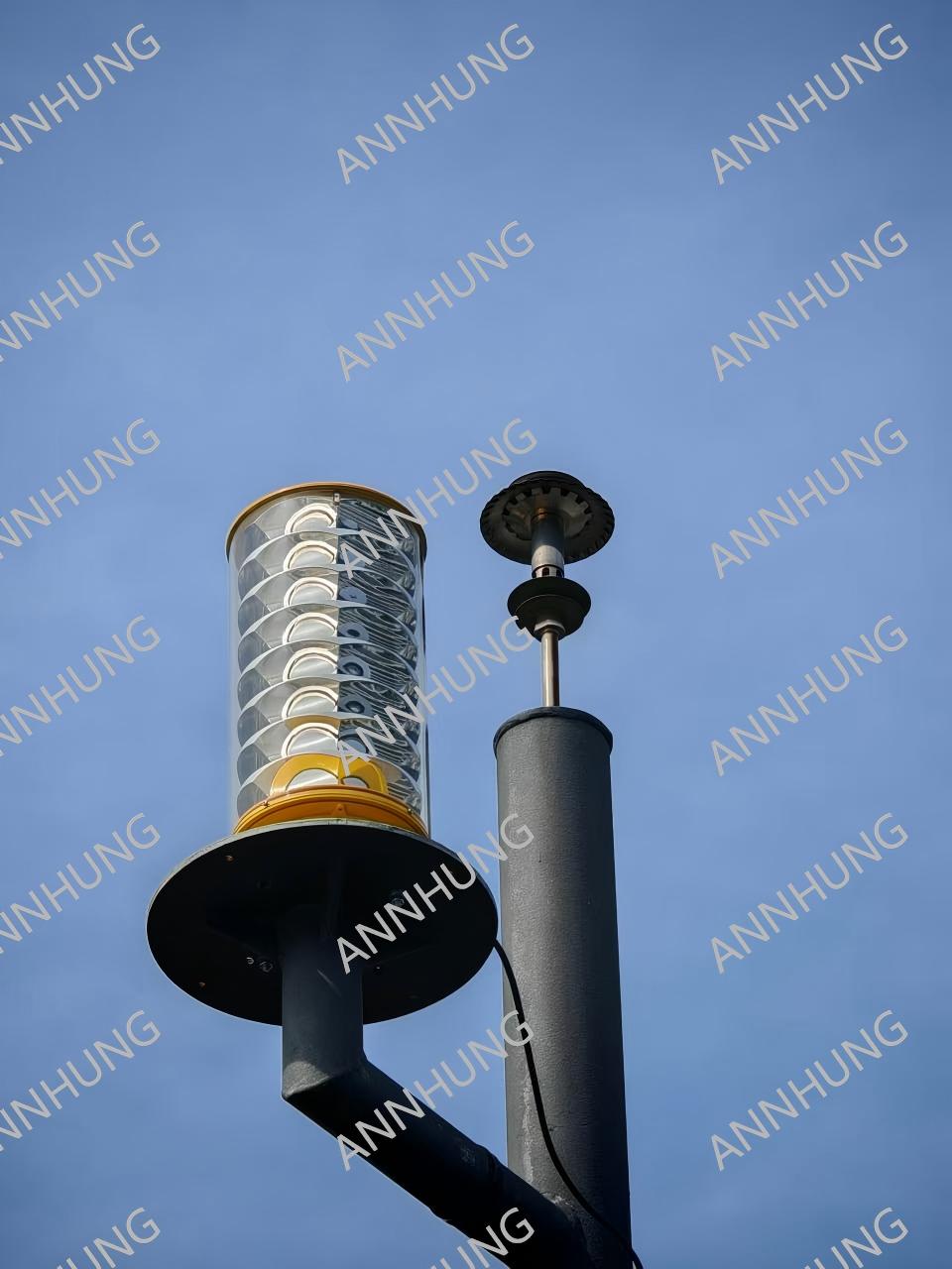 High-intensity Type A Aviation Obstruction Light.jpg